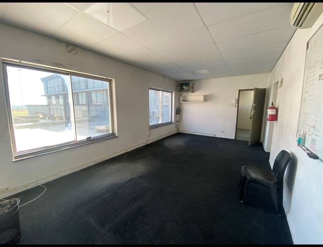 73M² OFFICE TO LET IN PAARDEN EILAND